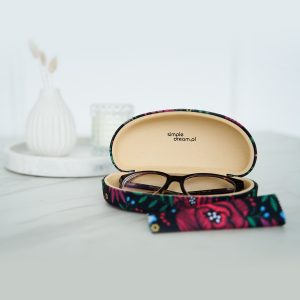 Komplet etui ze ściereczką